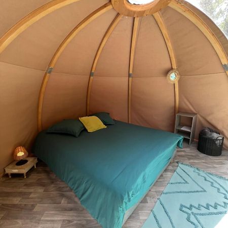 La Wigwam Bleu Du Domaine Du Pas De L'Ane 호텔 미오 외부 사진