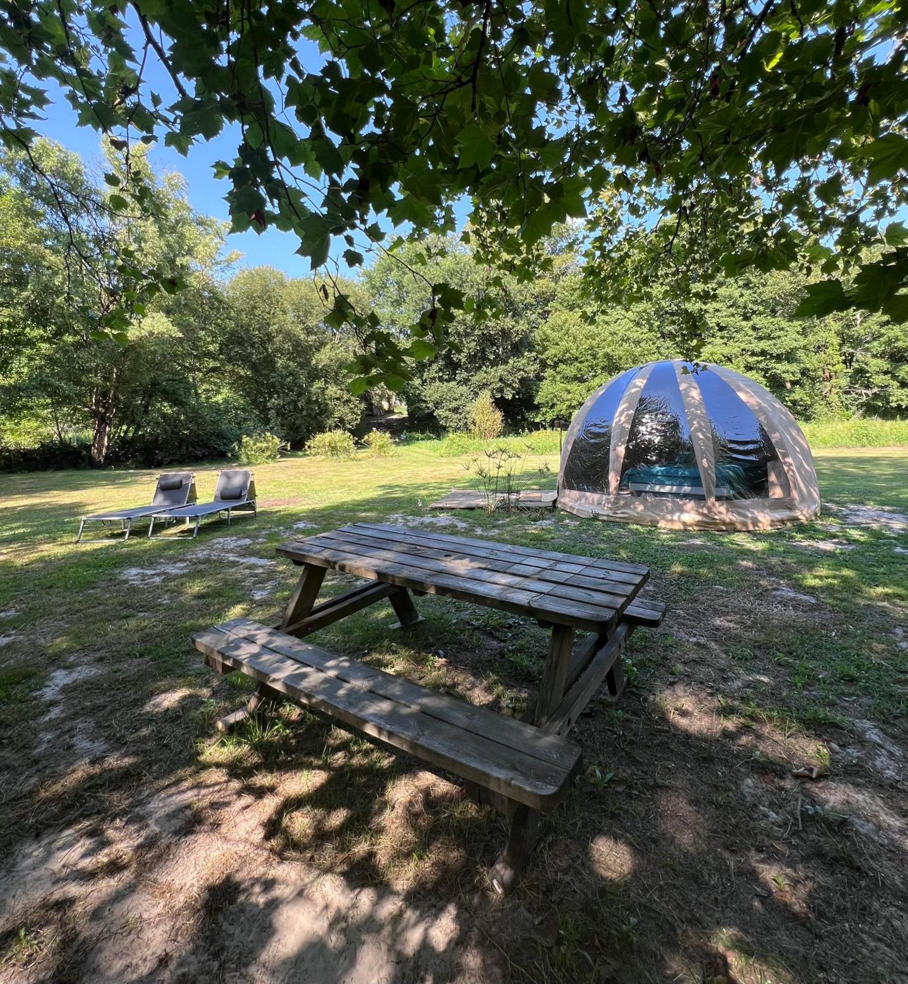 La Wigwam Bleu Du Domaine Du Pas De L'Ane 호텔 미오 외부 사진